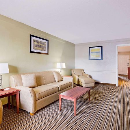 Baymont By Wyndham Jacksonville Orange Park Екстер'єр фото