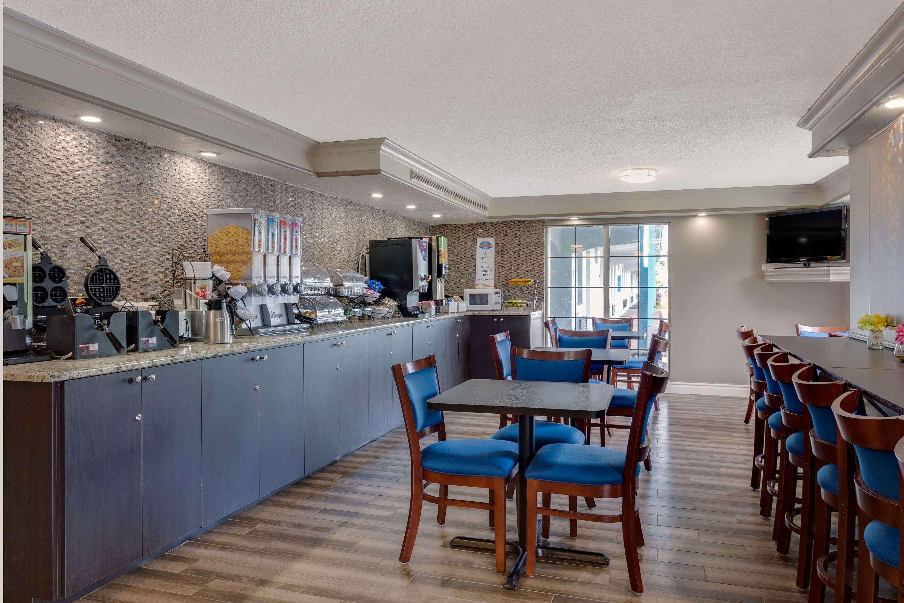 Baymont By Wyndham Jacksonville Orange Park Екстер'єр фото