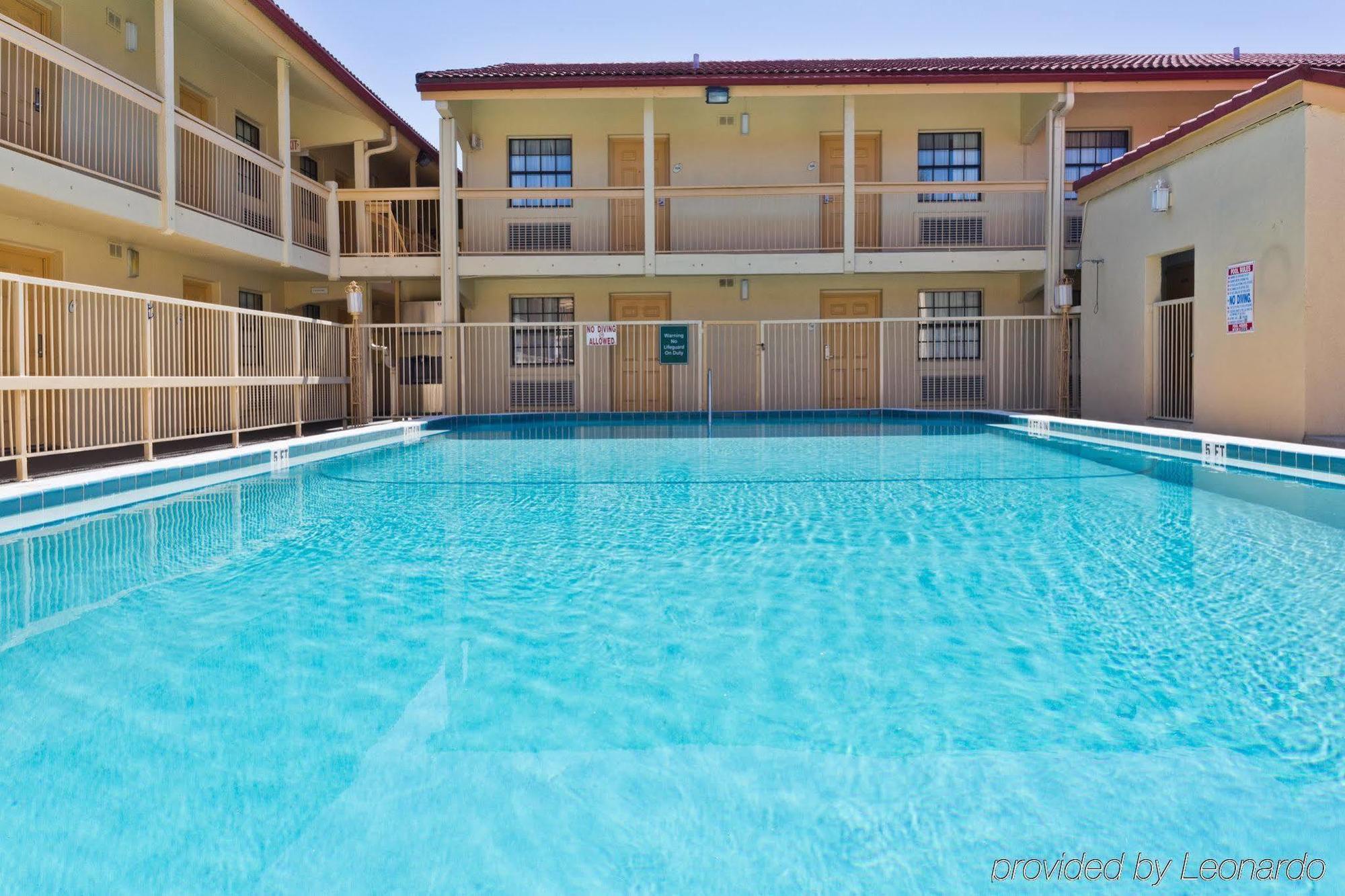 Baymont By Wyndham Jacksonville Orange Park Екстер'єр фото
